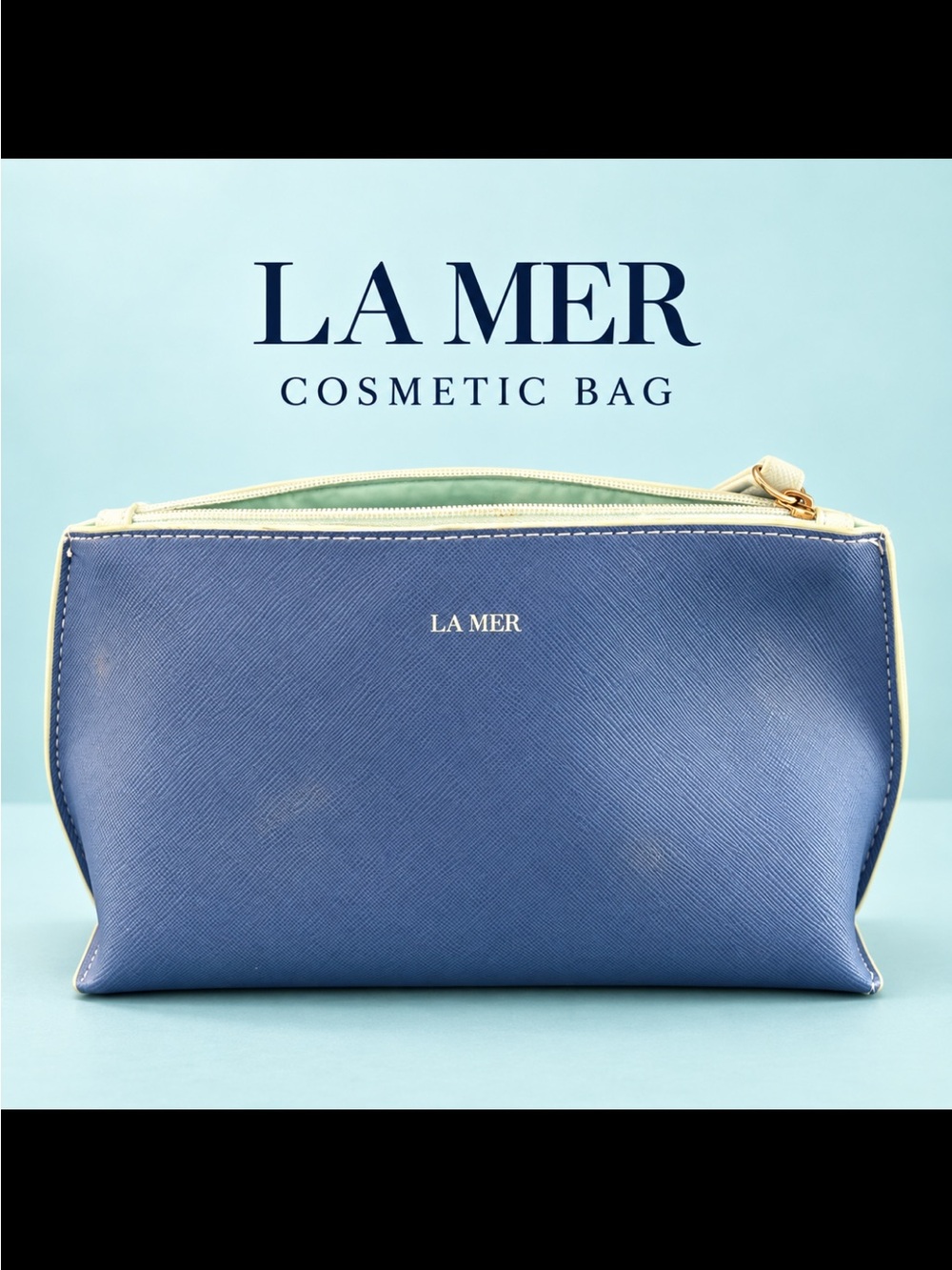 La Mer Blue Women’s Makeup Travel Bag with Cream Trim